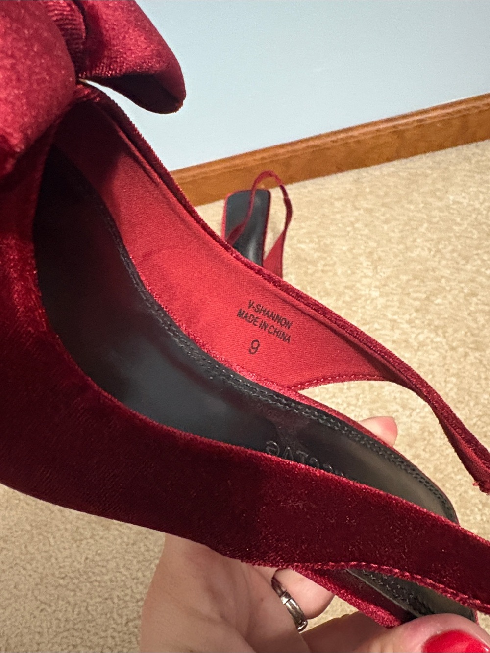 VICI | Velvet Bow Slingback Pointed-Toe Heels - Picture 6 of 7